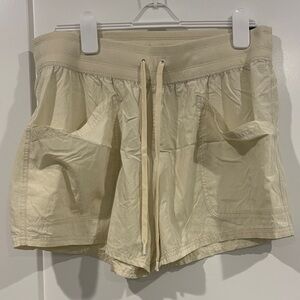 Calia Womens Mid Rise Shorts Large